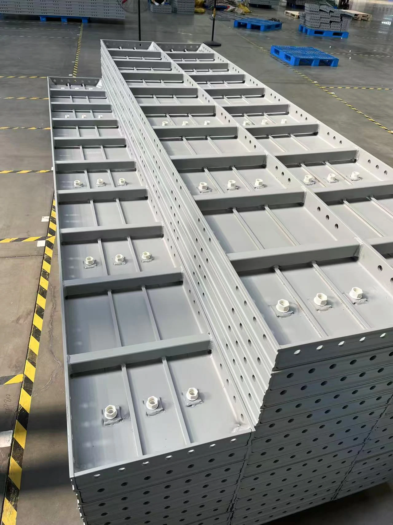 Reusable Square Column Formwork System